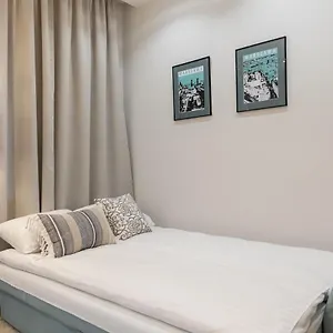 Twarda 14 - Elegant By Renters Warszawa